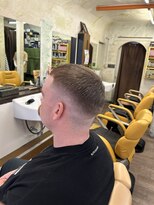 オアゾバーバー(OAZO BARBER)&nbsp;フェードカット×クロップスタイル