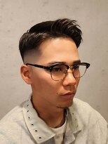 ワンワンオー バーバーショップ 長浜店(@110 BARBER SHOP)&nbsp;クラシック・サイドパート × スキンフェード
