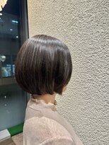 エルサフィロ ヨドヤバシ(el zafiro yodoyabashi)&nbsp;【el zafiro yodoyabashi】大人女性ほんのりグラデーションボブ