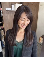 零秒女髪 千里丘店&nbsp;艶髪で魅せる上品大人女性向けセミロング髪質改善美髪艶感
