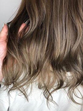 スティル ヘアアンドアイラッシュ(STILL hair&eyelash) 【STILLが叶える‥】大人ハイトーンヘーゼルベージュ☆