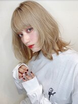 トルネード(TORNADO)&nbsp;ハイトーン　ソフトウルフカット　ウルフレイヤー