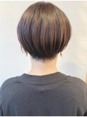 後ろ美人ショート/束感ショートボブ/丸みショートボブ