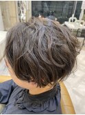 くせ毛を活かしたショートバレイヤージュ♪ナチュラルアッシュ