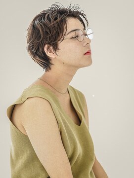 オレロ 国立(olelo) 暗めカラー/グランマッシュ/デザインカラー/フェザーパーマ/国立