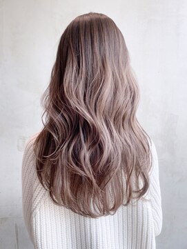 アイティーバイアルバム 下北沢店(IT by ALBUM) グレージュロング_アースカラーくびれヘアツートン_ba376102