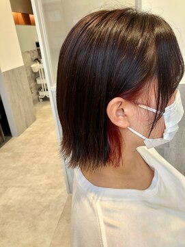 アトリエ(Atelier) フェイスフレーミングレッド