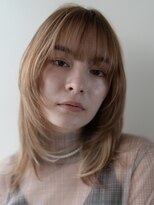 ピズム(PISM) セクションカラー/ペールベージュ/レイヤーカット