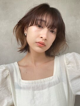 メゾンドイギー(MAISON de IGGY) 外ハネボブナチュラルアッシュ#グレーベージュ#レイヤーロング