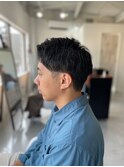 20代30代40代◎メンズ黒髪刈り上げツーブロックスーツスタイル
