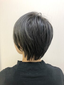 ブルームシエル(bloom ciel) 丸みシルエット×透明感アッシュグレーショート