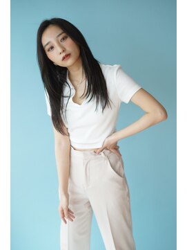 ルフュージュ バイ プロデュース 相模大野店(Refuge by Produce) 暗髪/レイヤーカット/長めバング