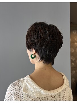 フープ 川越(hoop) パーマの残りをいかしたショートスタイル