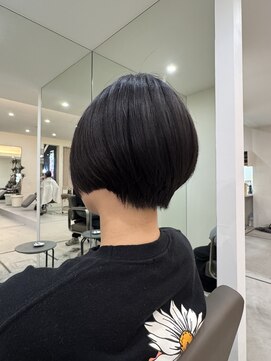 プレマ(Prema) 襟足短めスッキリショート