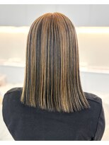 ノラ ウメダ(NORA UMEDA)&nbsp;アンブレラカラーケアブリーチデザインカラー初ブリーチ大阪梅田