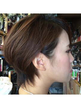 オーバーキャプテンネイキッド(OVER CAPTAIN NAKED) シルエット重視!ショートボブ