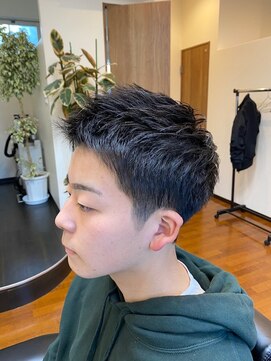 バーバーアンドスパ セブン(SEVEN) ショートスタイル