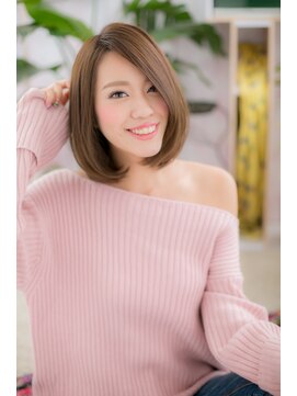 ミック 日暮里店(miq) かき上げバングでアシンメトリーワンレンミニボブc1