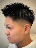 ba389ツーブロック刈り上げアップバング短髪バーバースタイル