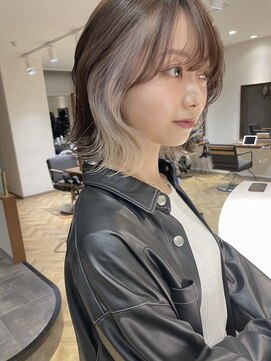 ロンドブルーム 天神大名店(Lond Bloom) 斜めバングシルキーベージュグレージュカラーデザインカラー