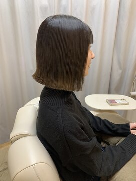 トゥーリ 二日市店(tuuli) 二日市髪質改善 縮毛矯正 インナーカラー ケアブリーチ 韓国ヘア