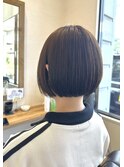 パッツリミニボブ