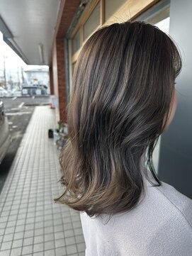 イスコ(ISCO) グレージュカラー