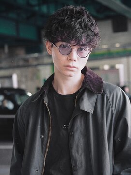 ドーバー 中野(Dover) 大人の　ツイストシャドウパーマ　　　フェザーパーマ　メンズ