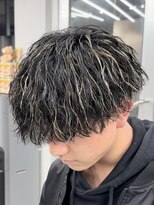 オーバル ジングウマエ(OVARL jingumae) ハイライト縦落ちツイスパ