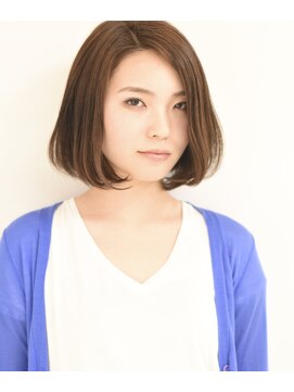 スノッブリコ(snob rico) [snob rico]アッシュベージュ×前下がりボブ