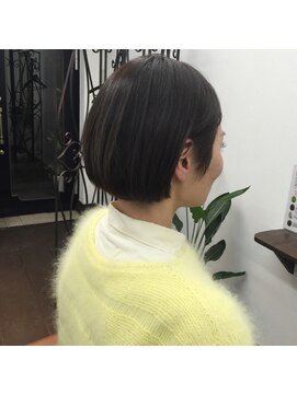 サロン ド ラマリ(salon de ramari) 大人かっこいいボブ