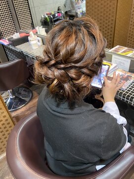 スタジオカラー(Studio Color) シニヨン