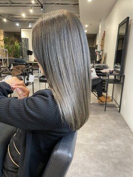 ナンバー(number+) 20代30代40代艶感ストレートオリーブカラー透明感ロング