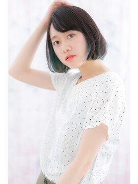 ミック 日暮里店(miq) イヤリングカラーで個性的☆ブルーブラックミニボブb1