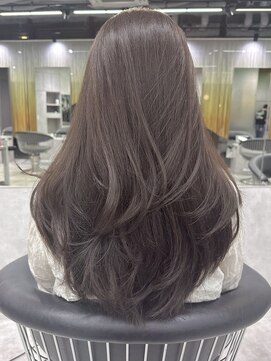 シティ(CITY) レイヤーカット×ラベンダーグレージュカラー 【CHICA】