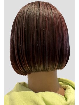 トリッカ 代官山(tricca) ボルドーカラー/バーガンディ/カシスレッド/艶ミニボブ