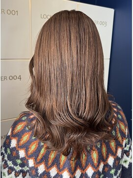 コワファースト 大分(COIFF1RST) スモーキーベージュカラー