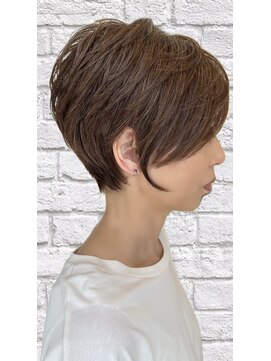 ニコリー(NICOLLY) 大人ショート