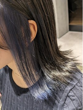 ビス フルール 日暮里店(Vis fleur) インナーネイビー×ダークアッシュ◎小國綾か