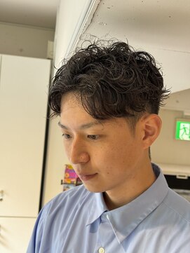 リンカラン トロワ(LINGKARAN Trois) ナチュラルパーマラルフカール