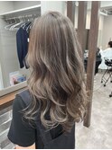 issy ハイライトカラー