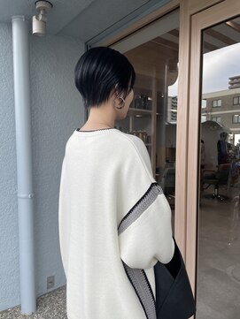 キキ(KIKI) ハンサムショート