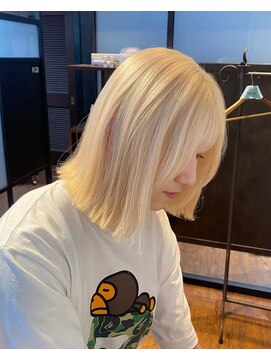 ナンバー 秋田店(N°) ホワイトブロンド