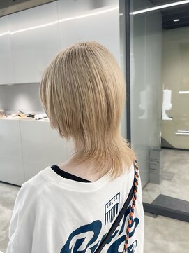 ノード(NODO) ウルフのホワイトベージュ