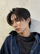 ニコ トウキョウ ロジック(nico TOKYO Logic)&nbsp;フェザーパーマニュアンスパーマメンズセンターパート襟足あり