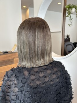 ミレナ(Milena) ブルーベージュ[髪質改善/ハイライト/白髪ぼかし/辻堂 /辻堂駅］