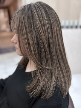 ソエル(Sowel) 【MAHO】地毛ハイライト/ハイライトカラー/レイヤーカット