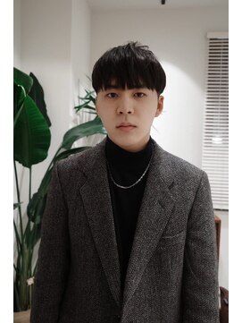 アンド グラフ(& Graph.) メンズカット ラウンドマッシュ