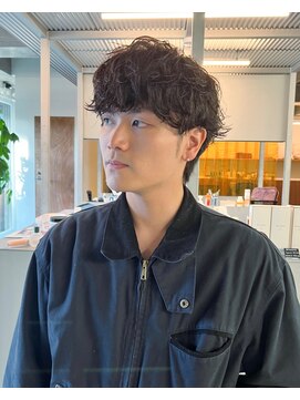 フェリアファム 北千里(FERIA fam) 王道シャドウパーマ