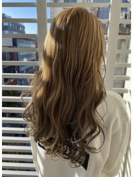 ジーナ 梅田(Zina) 【Zina 梅田】 シークレットハイライト×フォギーベージュ